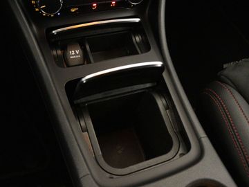 Car image 36