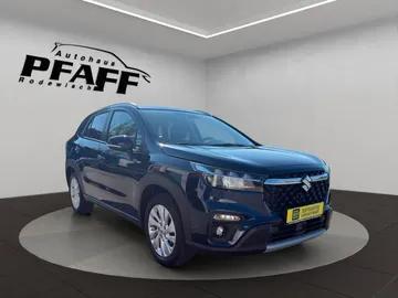 Car image 3