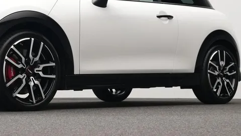 Car image 23