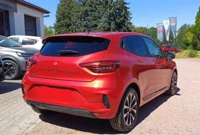 Car image 3