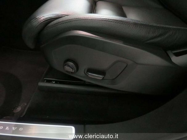 Volvo XC90 B5 AWD Momentum 173 kW image number 23