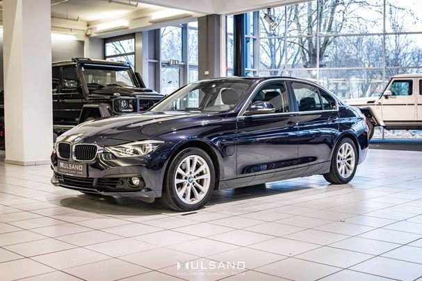 BMW 330e iPerformance Advantage 185 kW image number 1