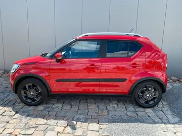 Car image 3