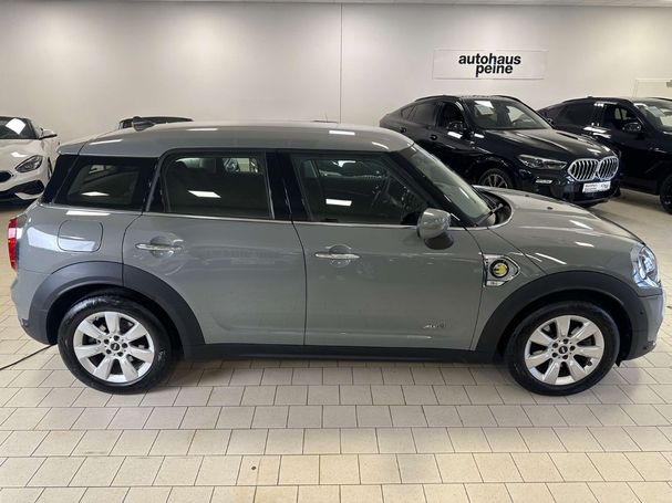 Mini Cooper SE Countryman ALL4 165 kW image number 12