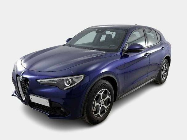 Alfa Romeo Stelvio AT8 Q4 Super 140 kW image number 1