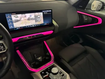 Car image 49