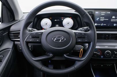 Car image 21