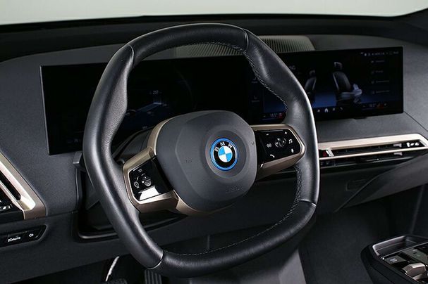 BMW iX 240 kW image number 16