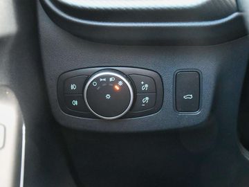 Car image 33