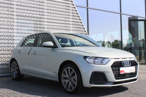 Audi A1 25 TFSI Sportback Advanced 70 kW image number 2