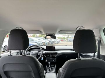 Car image 38