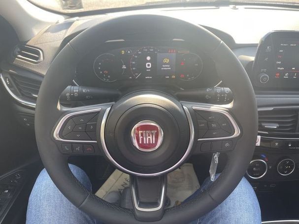 Fiat Tipo 1.6 Lounge 88 kW image number 8