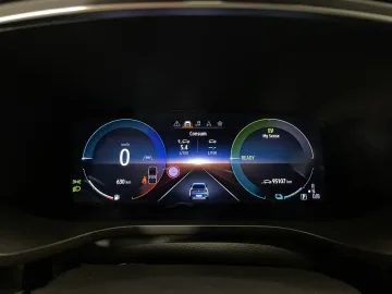 Car image 33