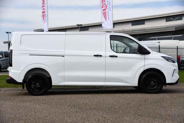 Ford Transit Custom 320 L2H1 125 kW image number 10