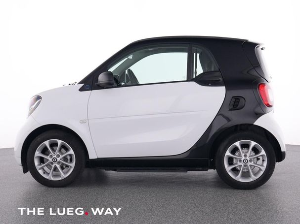 Smart ForTwo coupe EQ passion 60 kW image number 10