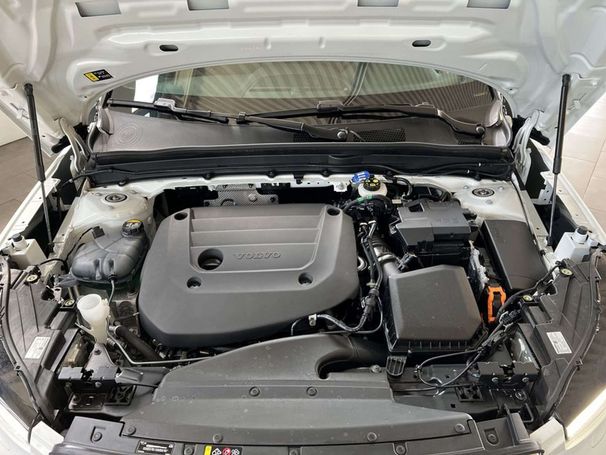 Volvo XC40 B4 Core DKG 145 kW image number 26