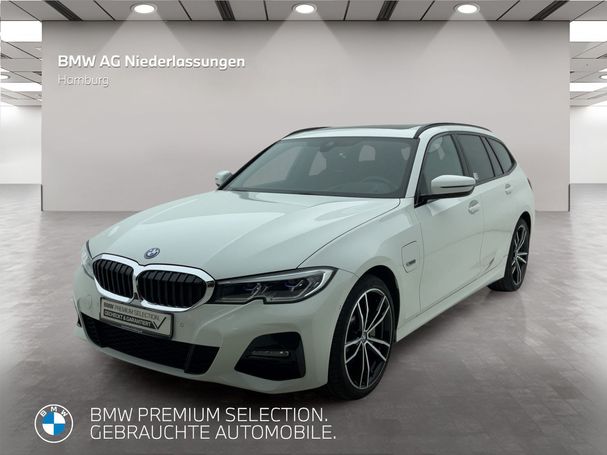 BMW 330 e Touring M Sport 215 kW image number 1