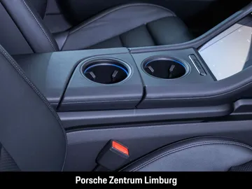 Car image 35