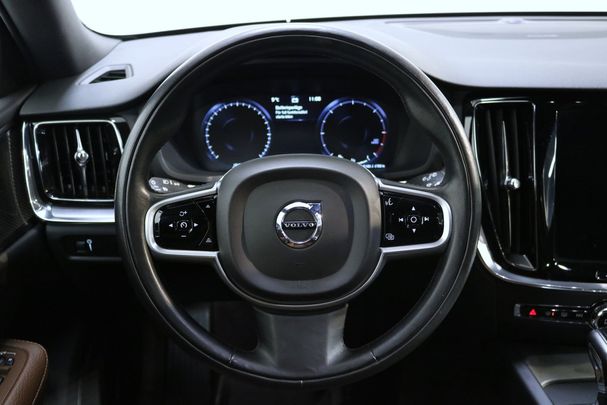 Volvo V60 D4 140 kW image number 9