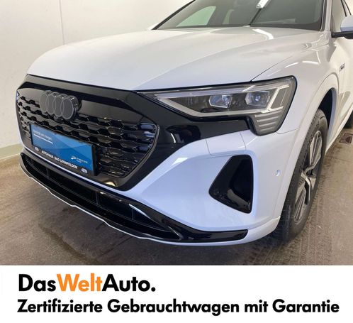 Audi Q8 50 quattro e-tron Business 250 kW image number 2