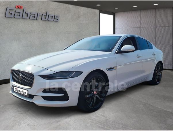 Jaguar XE 150 kW image number 1