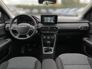 Car image 10