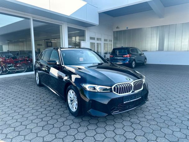 BMW 320i Touring 135 kW image number 4