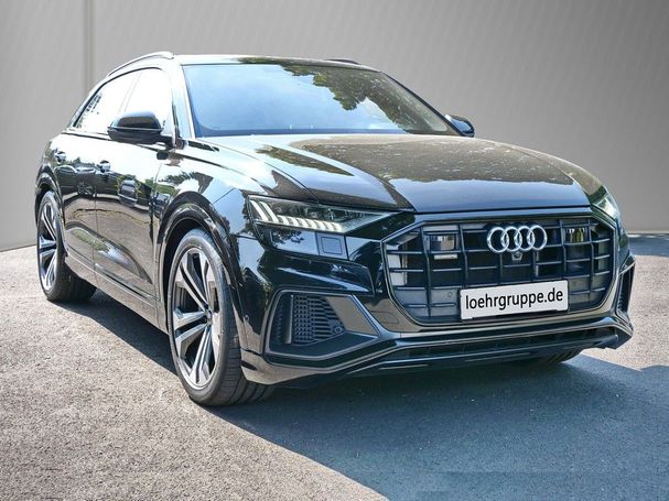 Audi Q8 3.0 TFSI S-line 250 kW image number 1