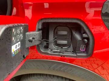 Car image 36