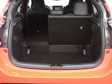 Car image 36