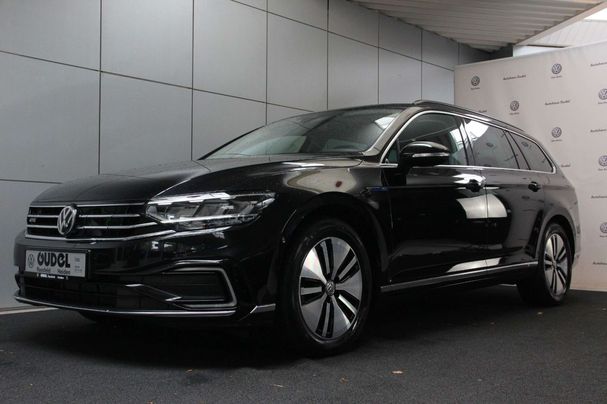 Volkswagen Passat GTE 1.4 DSG 160 kW image number 1