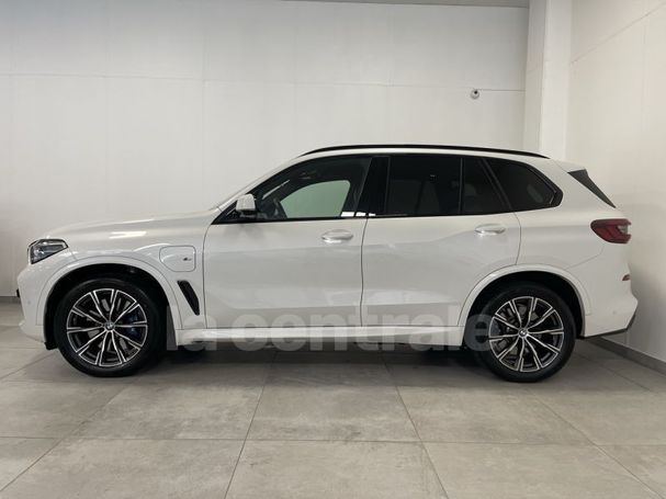 BMW X5 45e xDrive 290 kW image number 3