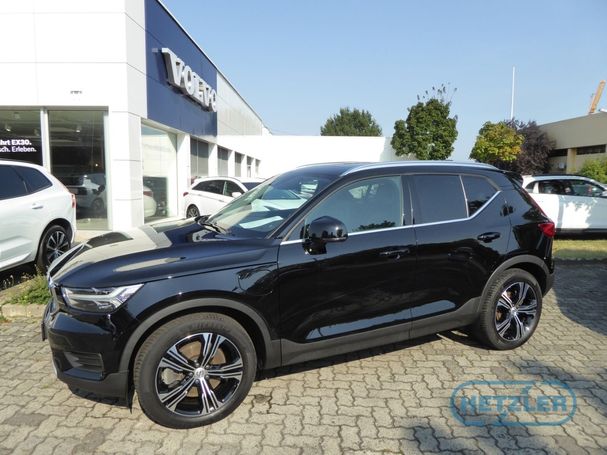 Volvo XC40 Recharge Plug-in Inscription Expression 155 kW image number 8