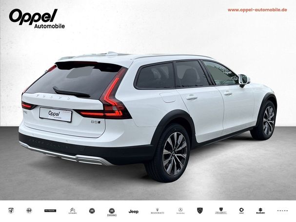 Volvo V90 Cross Country AWD B5 184 kW image number 3