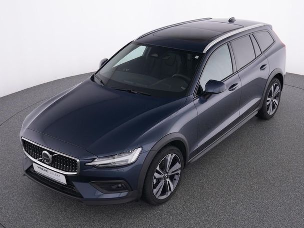 Volvo V60 Cross Country AWD B4 145 kW image number 18