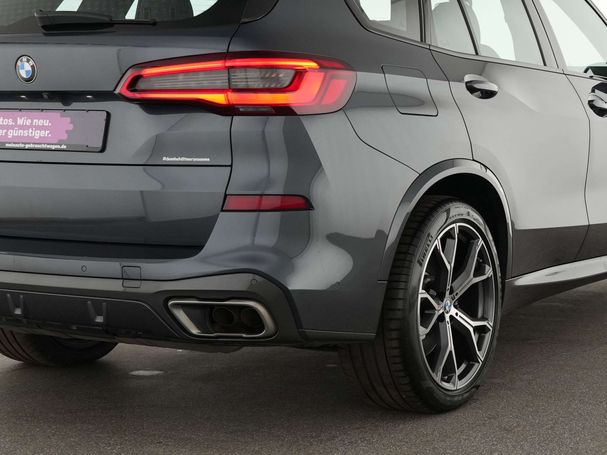 BMW X5 M50i xDrive 390 kW image number 11