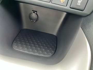 Car image 31