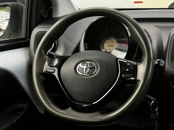 Toyota Aygo 53 kW image number 8