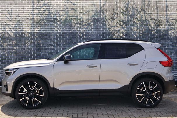 Volvo XC40 Single Motor Extended Range Ultimate 185 kW image number 4