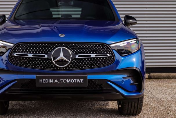 Mercedes-Benz GLC 300 e 4Matic 230 kW image number 31