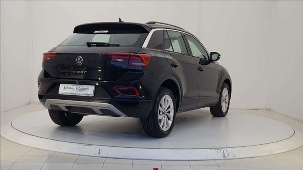 Volkswagen T-Roc 1.0 TSI T-Roc 81 kW image number 6