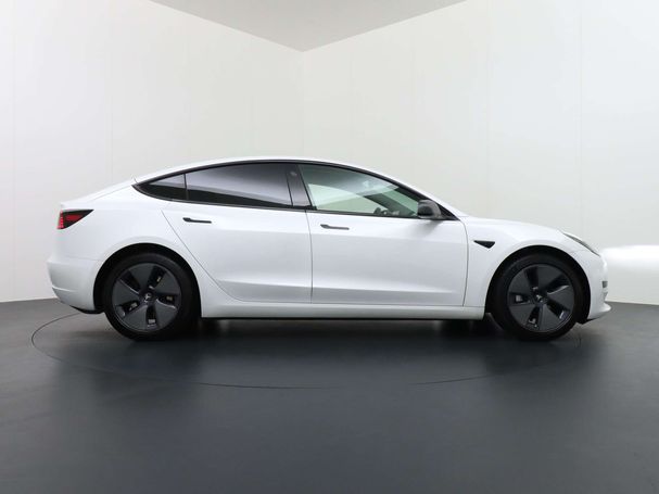 Tesla Model 3 60 Plus 208 kW image number 8