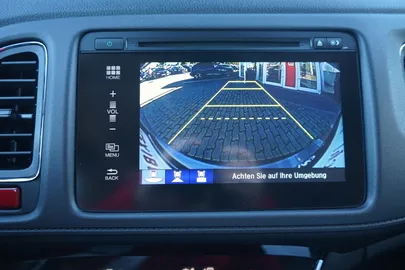 Car image 29
