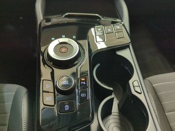 Car image 23