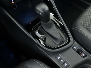 Car image 12