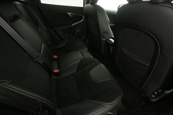 Volvo V40 T3 112 kW image number 28