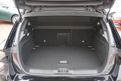 Car image 29