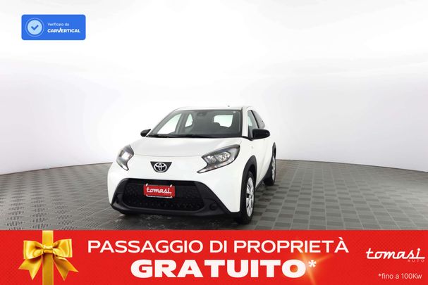 Toyota Aygo X 1.0 VVT-i CVT 53 kW image number 2