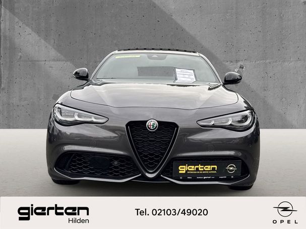 Alfa Romeo Giulia 2.2 Veloce 154 kW image number 2