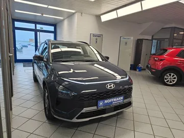 Car image 25
